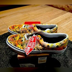 Brand new Vans Bandana Tie Dye Orange. Lace up with skulls. Men’s 8.5 Women 10.